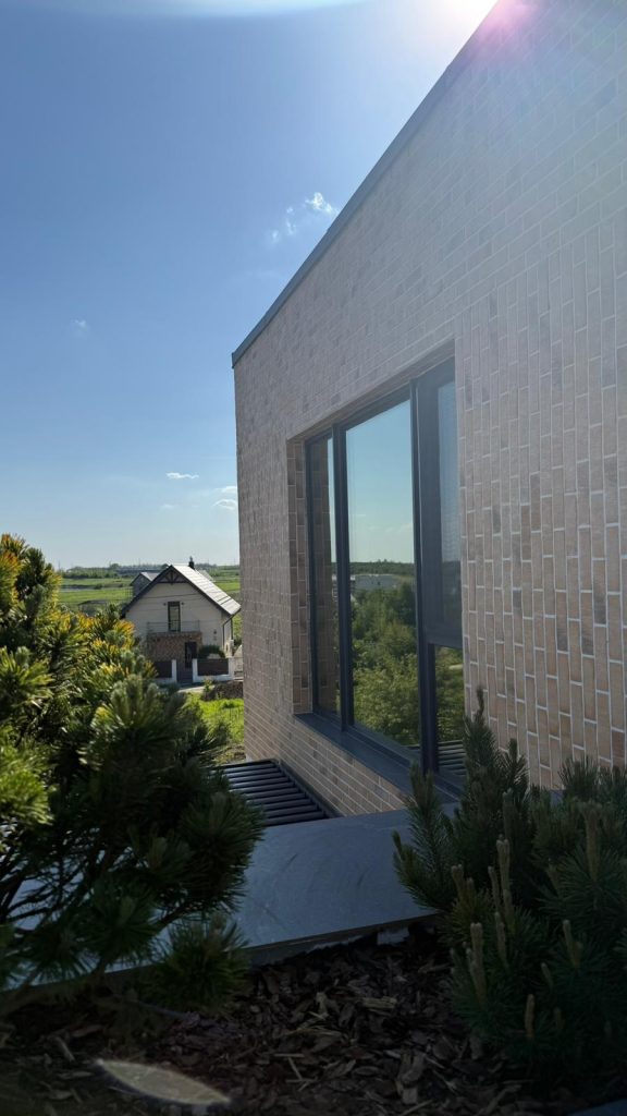 green_facade_brick